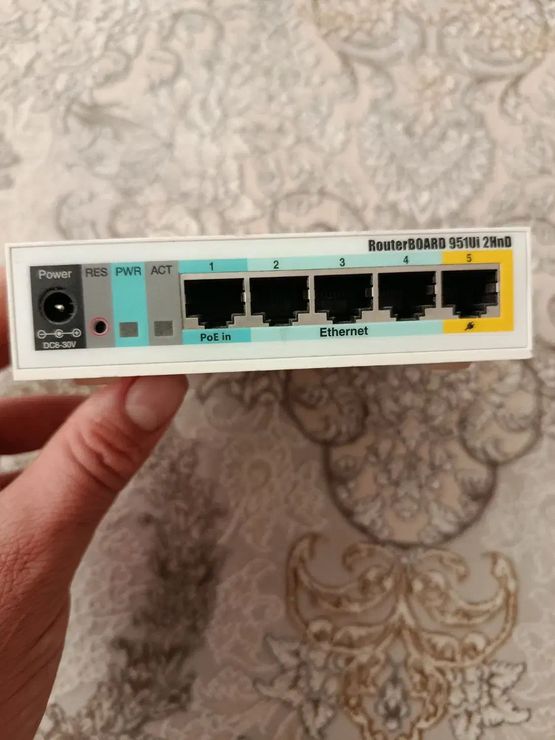 روتر میکروتک و مودم دانگل|مودم و تجهیزات شبکه|رزن, |دیوار