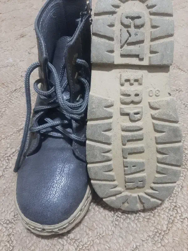 پوتین دخترانه ۳۰|کفش و لباس بچه|نوده خاندوز, |دیوار