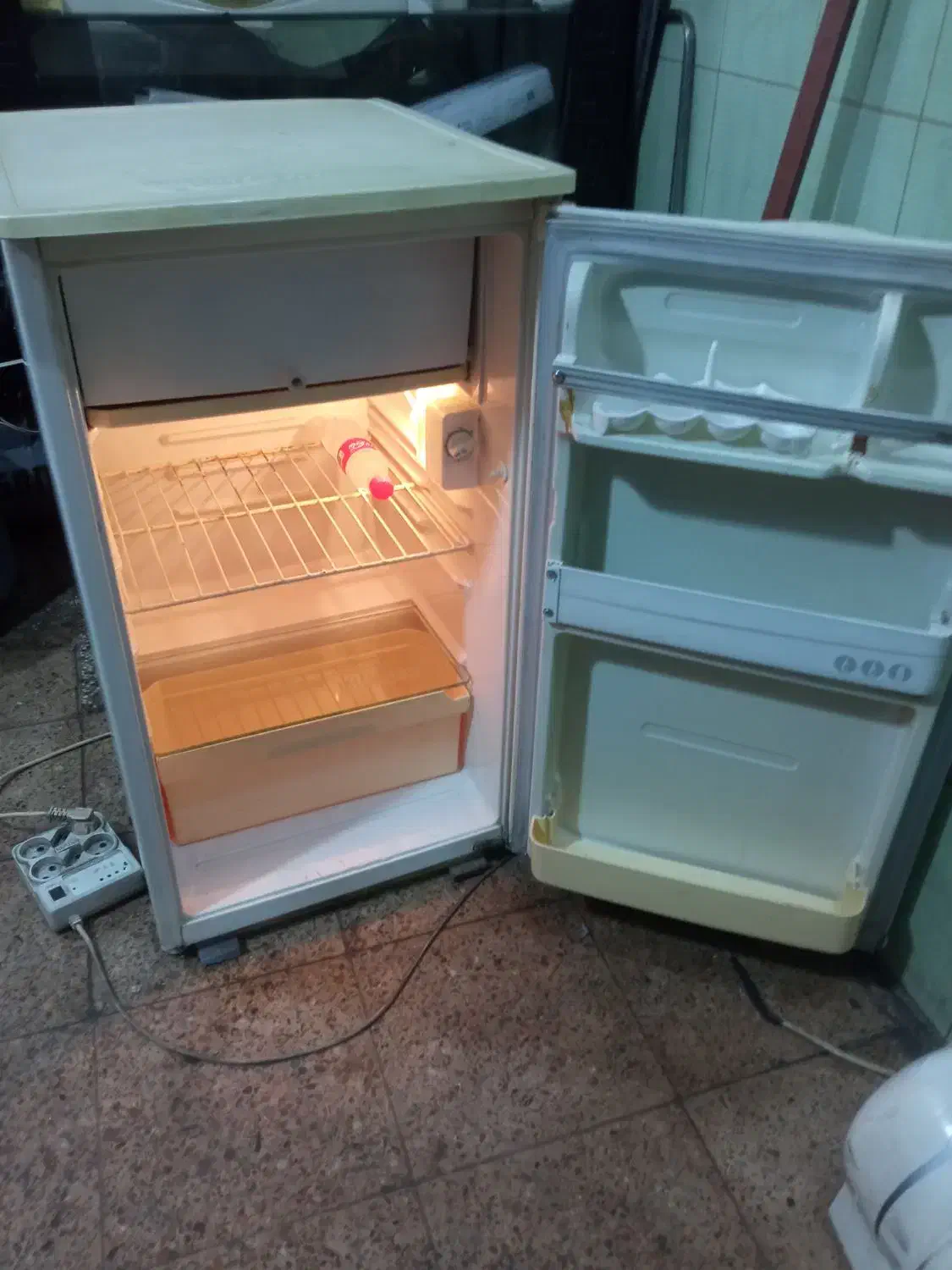 یخچال کوچک هتلی ۵ فوت امرسان سالم|یخچال و فریزر|تهران, کیانشهر|دیوار