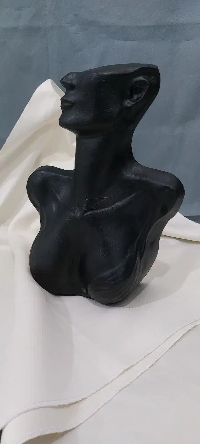 مجستمه|مجسمه، تندیس، ماکت|قم, ولیعصر|دیوار