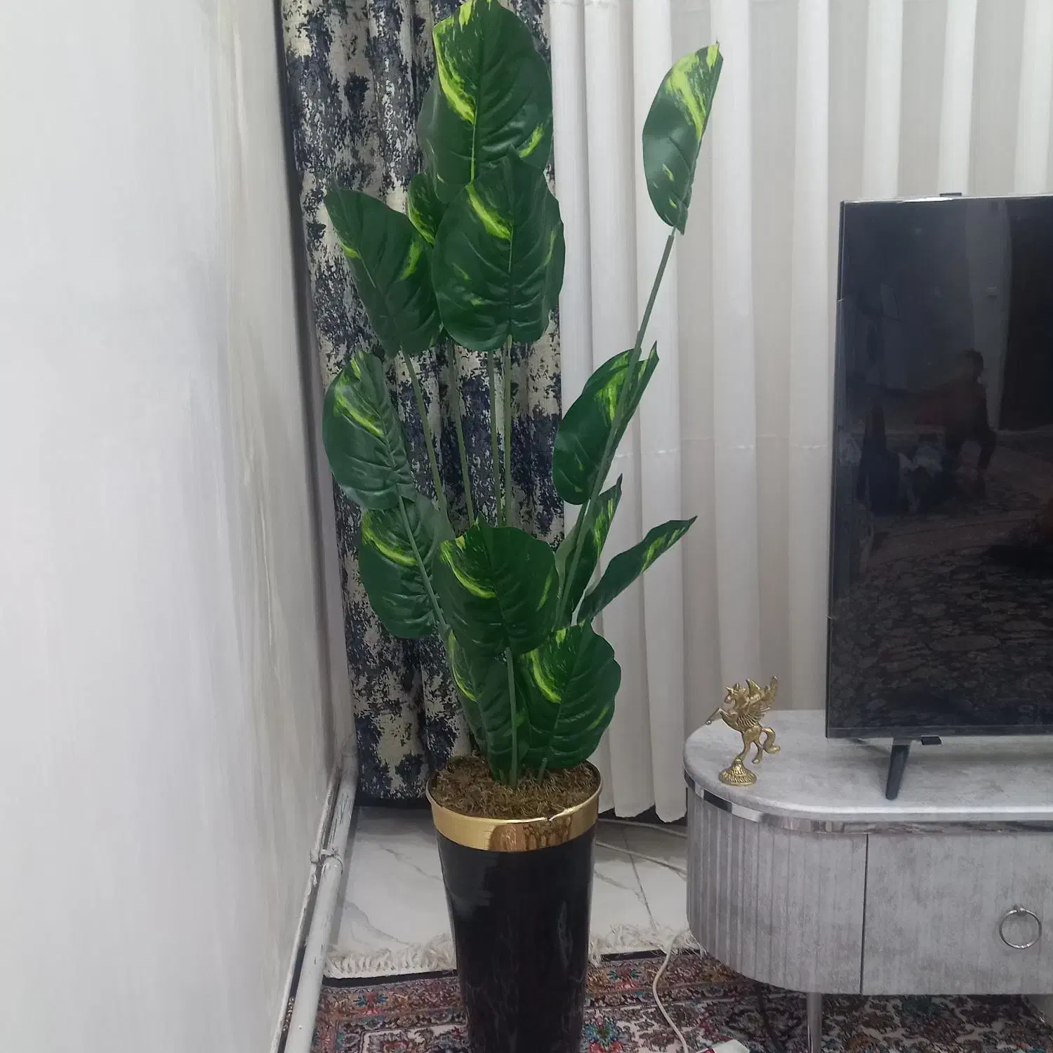 گل مصنوعی|گل مصنوعی|نورآباد, |دیوار