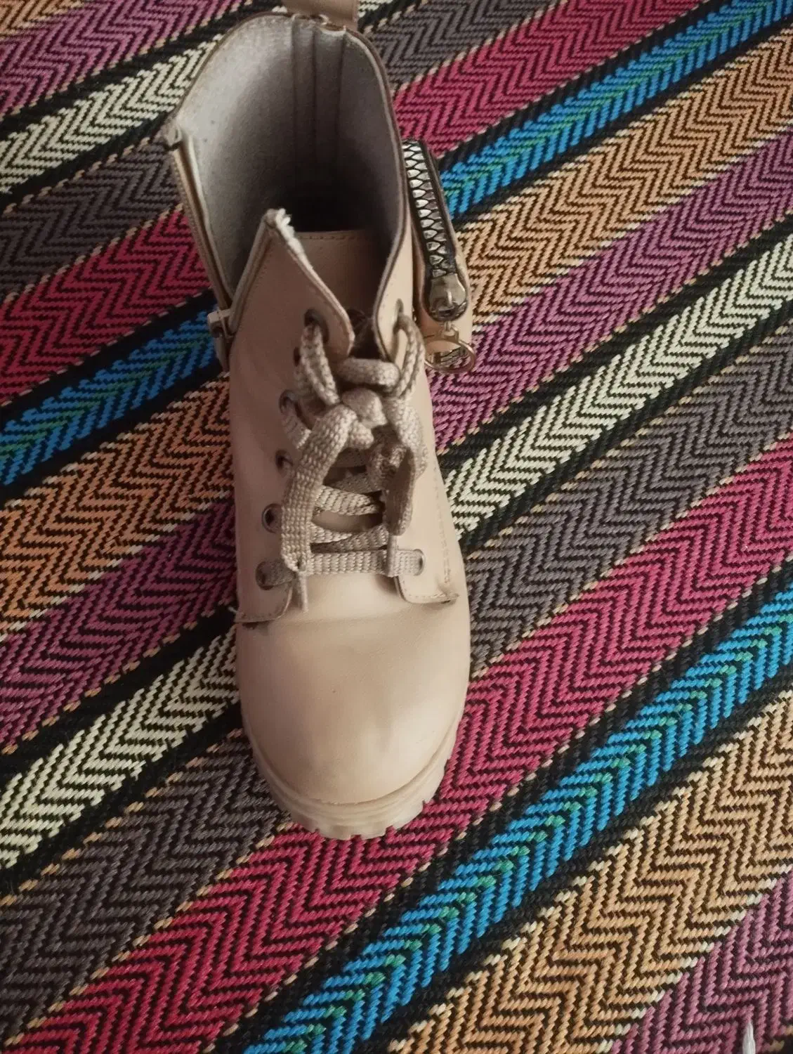 کفش|کفش و لباس بچه|شیراز, تندگویان|دیوار