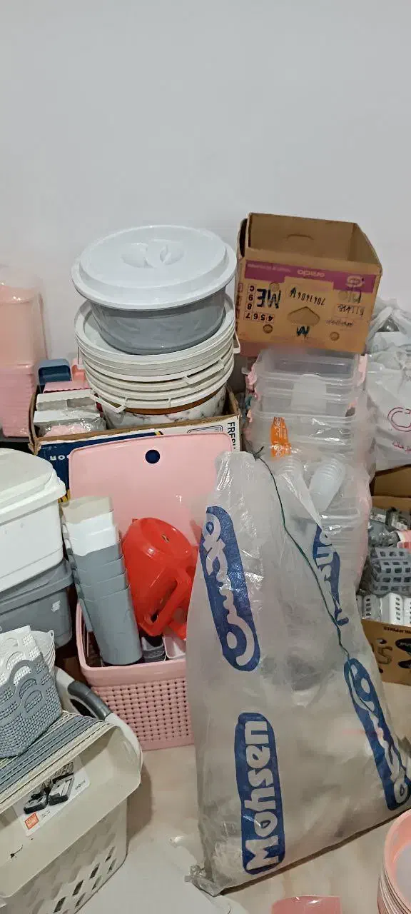 فروش انواع پلاستیک|ظروف نگهدارنده، پلاستیکی، یک‌بارمصرف|قروه, |دیوار