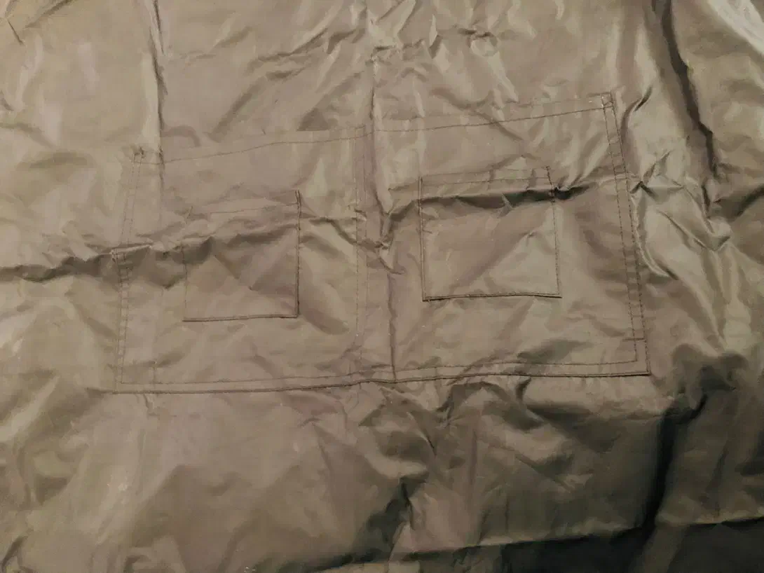 مقداری وسایل کوتاهی و رنگ|آرایشگاه و سالن‌های زیبایی|لنگرود, |دیوار