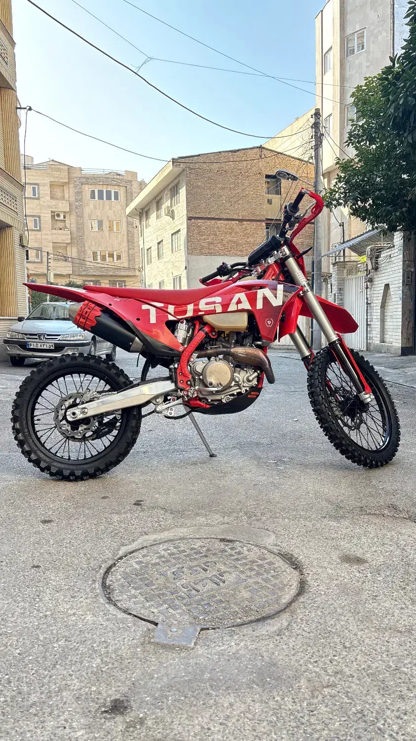 تریل توسن طرح گس گس ۲۵۰|موتورسیکلت|گرگان, |دیوار