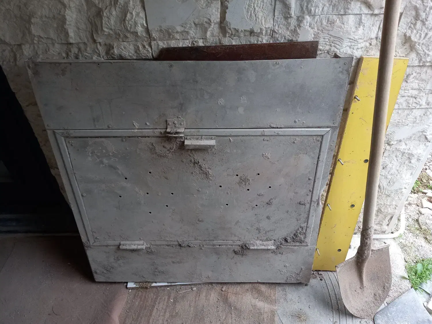 لوازم ساختمانی و ضایعات|مصالح و تجهیزات ساختمان|لاهیجان, مهرگان|دیوار