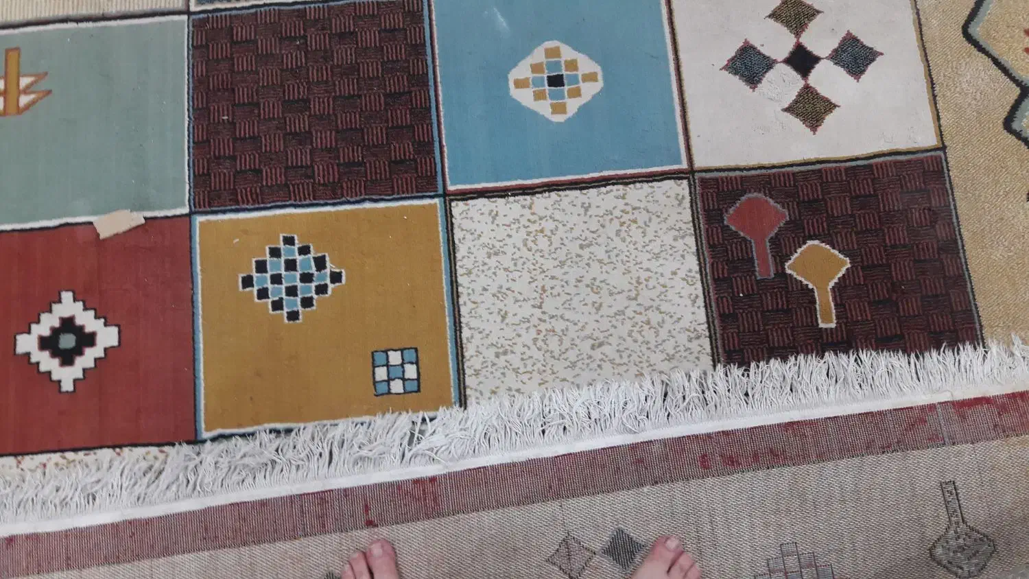 قالی|فرش|اهواز, کوی مهدیس|دیوار