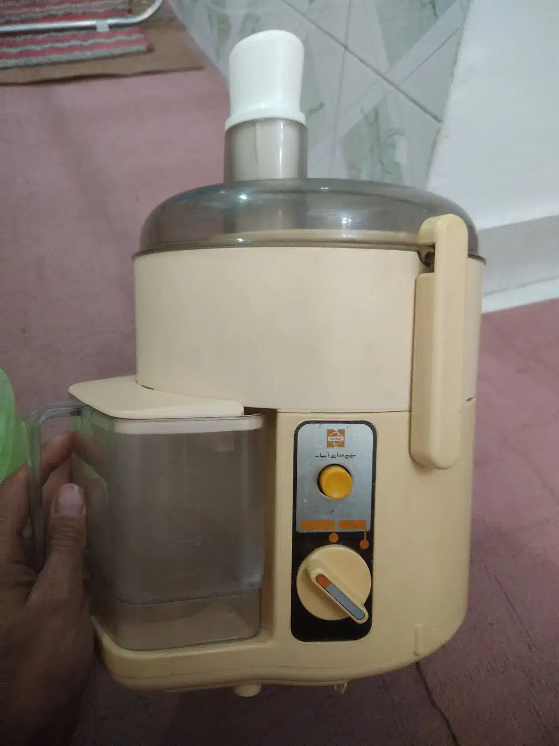 دستگاه سه کاره آبمیوه گیری بسیار قوی|خردکن، آسیاب، غذاساز|رشت, پیرکلاچای|دیوار