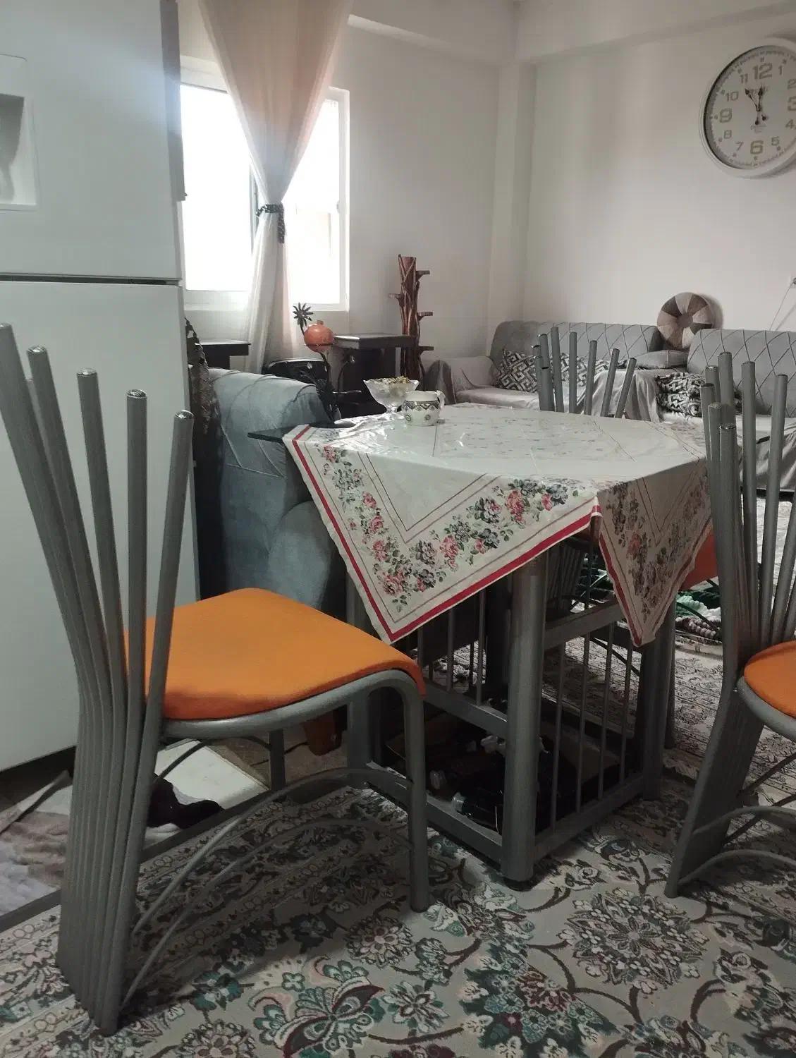 میز ناهار خوری با سه عدد صندلی فلز|میز و صندلی غذاخوری|گرگان, |دیوار