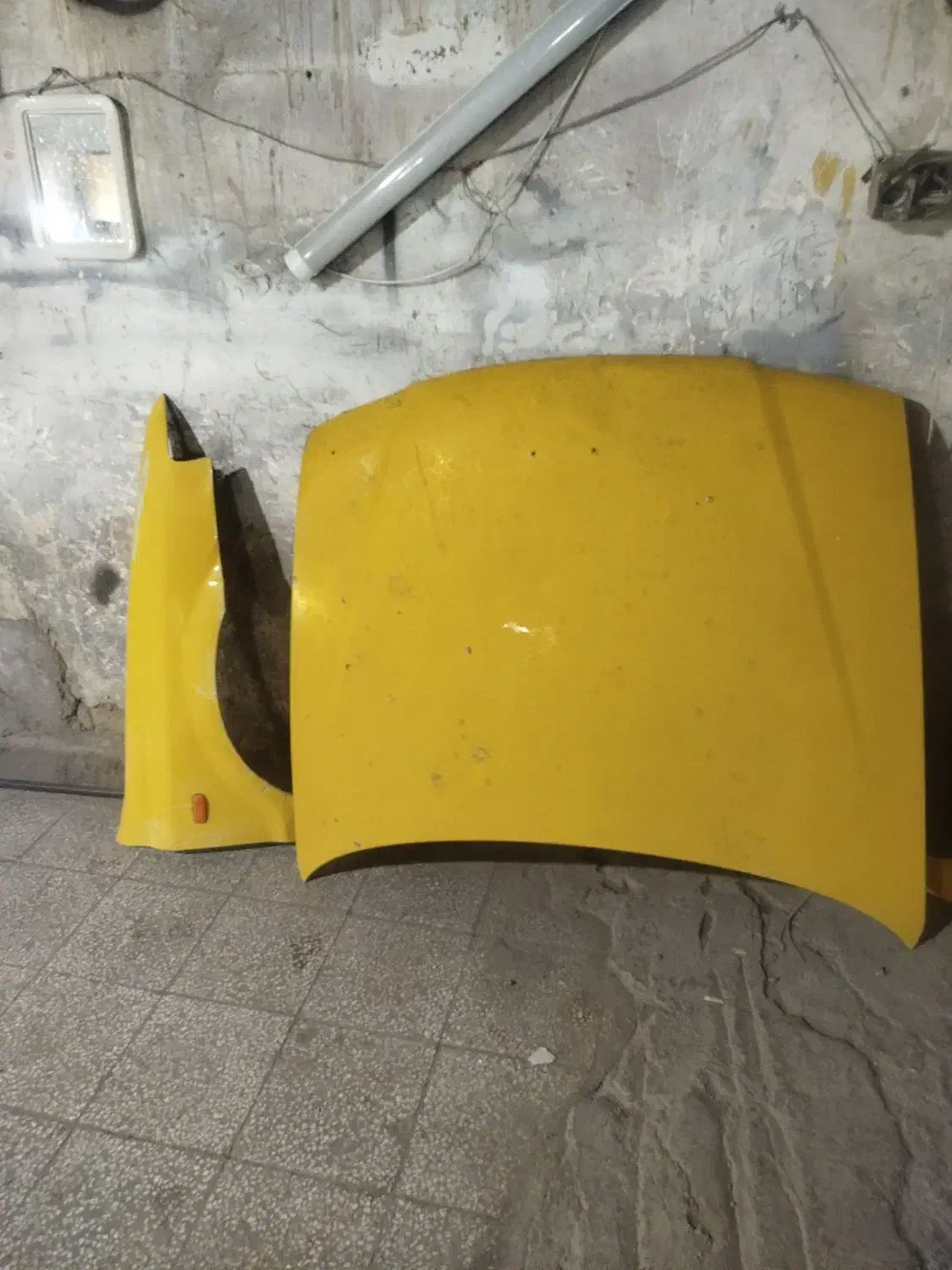 دو عدد گلگیر ویک عدد کاپوت سمند تاکسی به فروش م|قطعات یدکی و لوازم جانبی|قم, اسمعیل آباد|دیوار