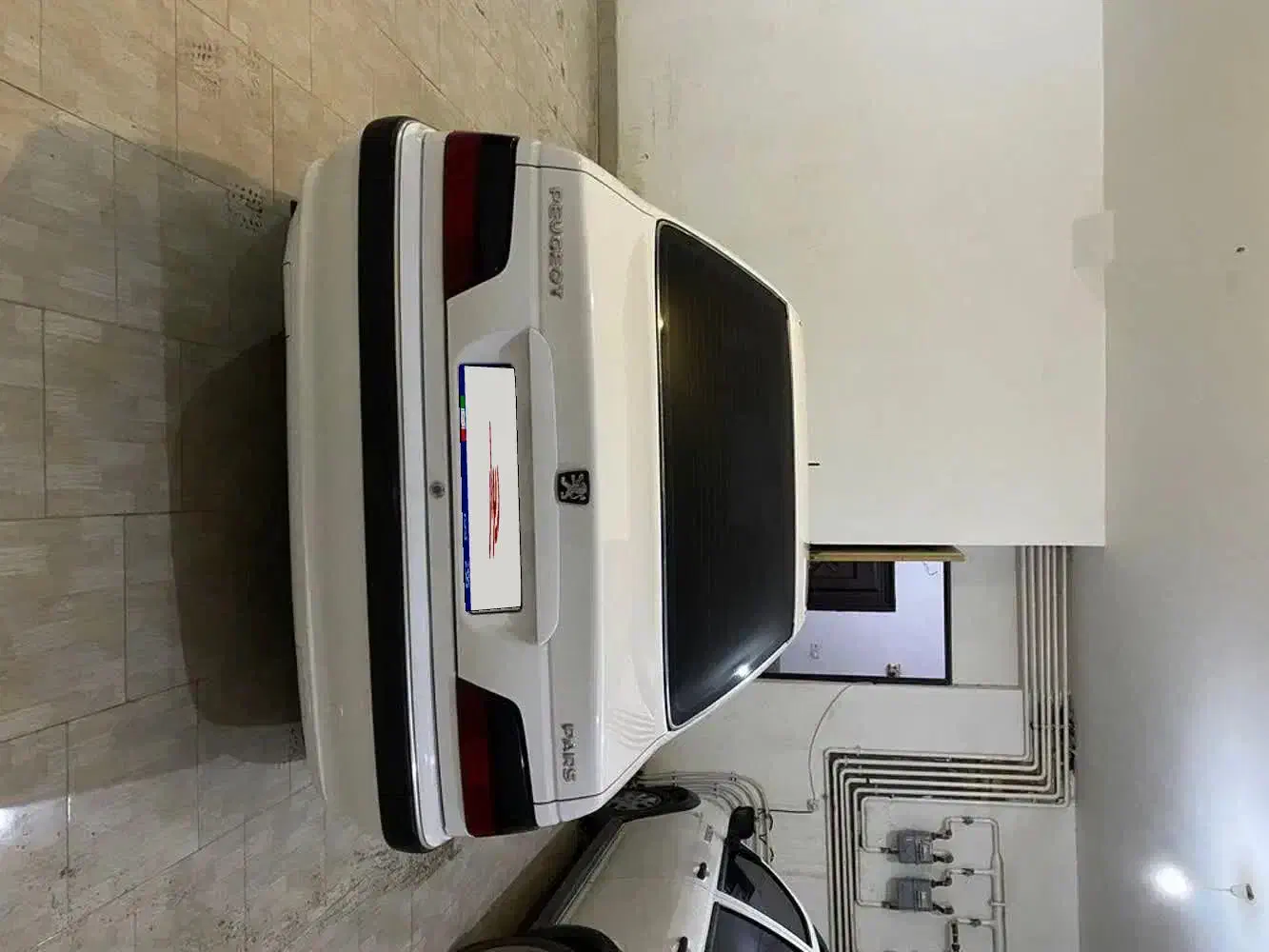 پارس سفید|خودرو سواری و وانت|سیرجان, |دیوار