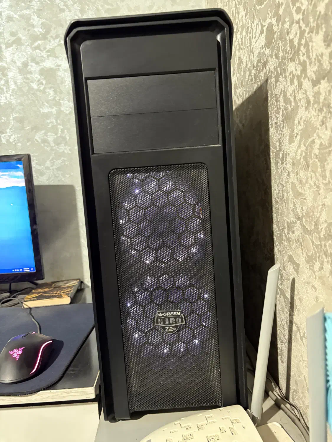 سیستم گیمینگ|رایانه رومیزی|ری, شهید غیوری (ابن باویه)|دیوار