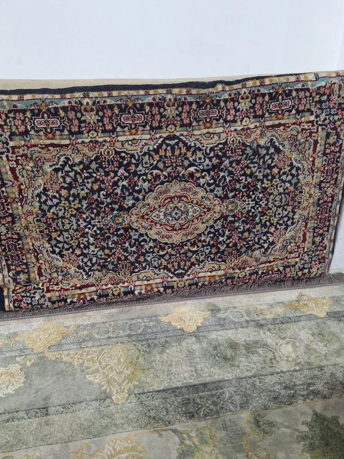 پشتی|پشتی|قدس, شهر‌قدس|دیوار