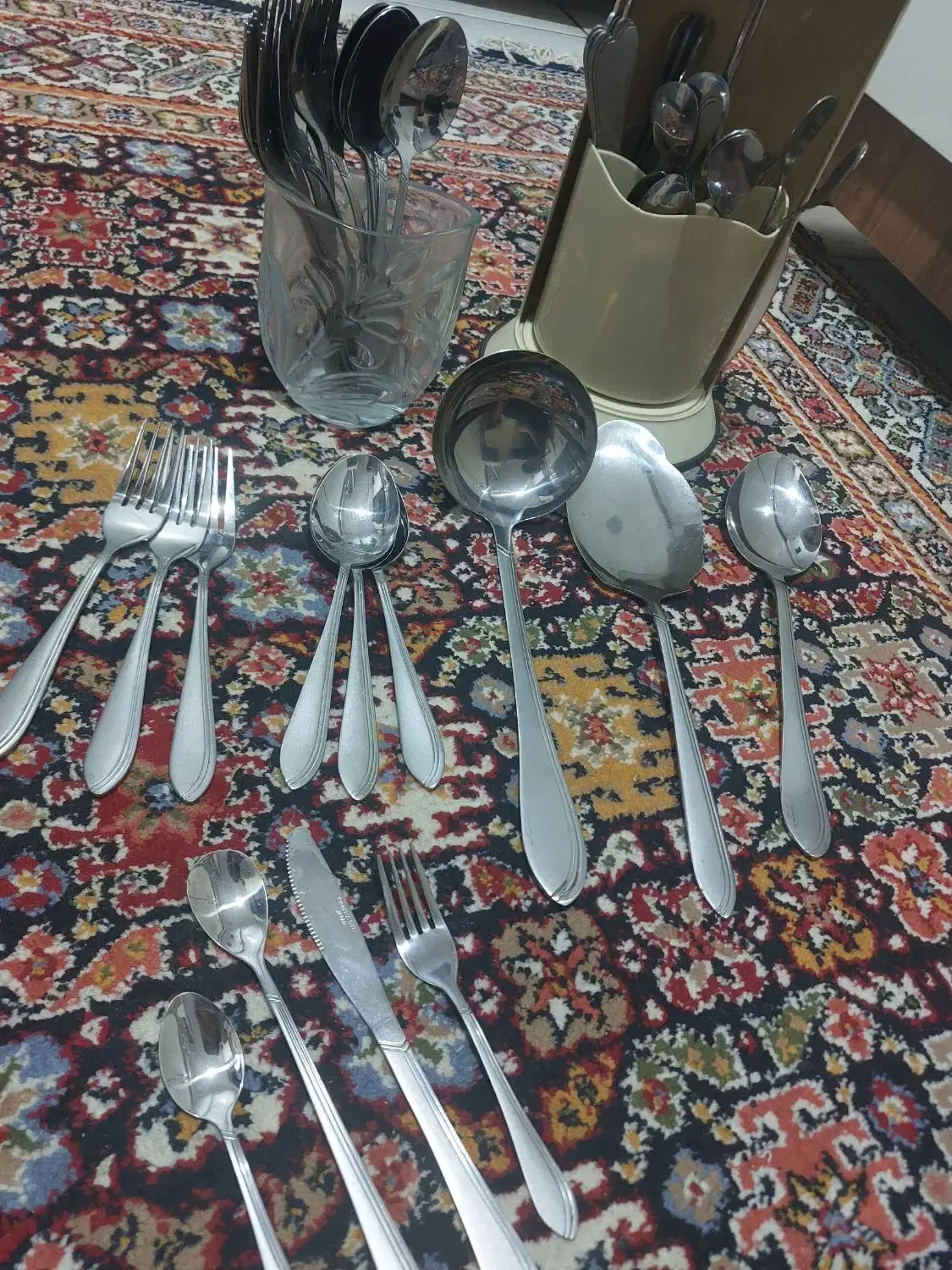 سرویس قاشق چنگال چایساز قهوه ساز زودپز|ظروف سرو و پذیرایی|اصفهان, بهارستان|دیوار