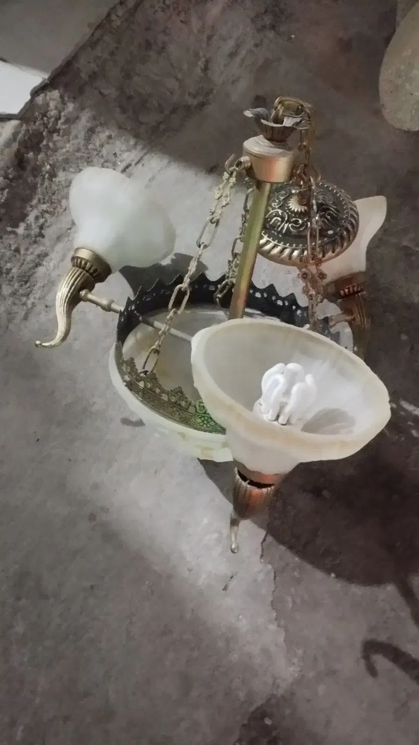 لوستر|لوستر و چراغ آویز|مشهد, هفت تیر (نه دره)|دیوار