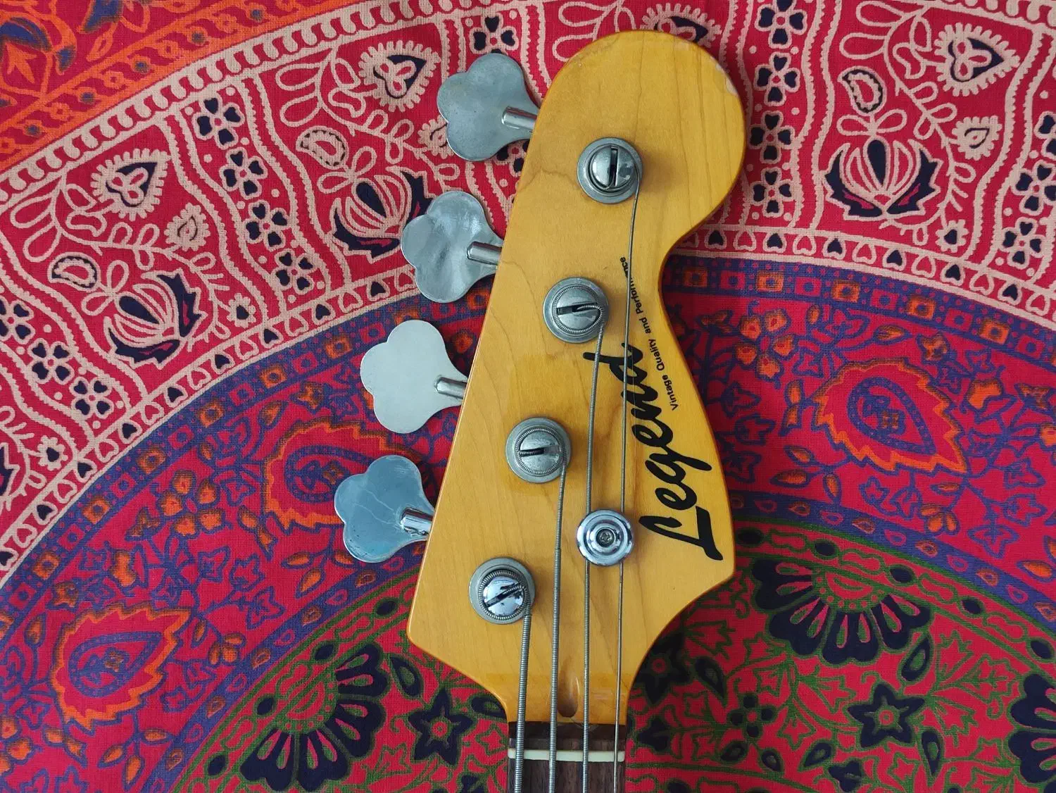 گیتار جز بیس Legend|گیتار، بیس، امپلیفایر|اصفهان, جلفا|دیوار