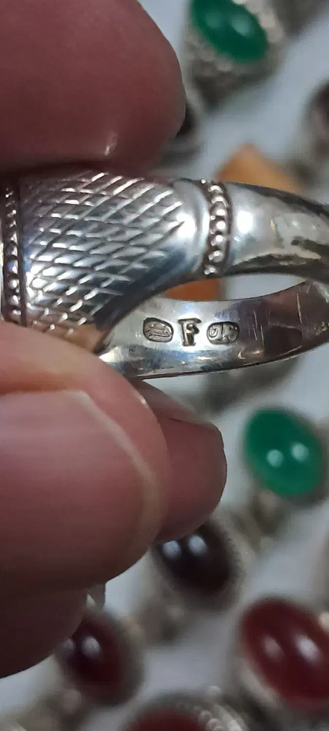 انگشتر فدیوم  خسروی|جواهرات|اسلام‌شهر, باغ فیض|دیوار