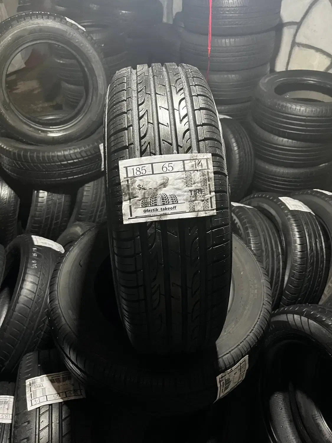 لاستیک استوک|قطعات یدکی و لوازم جانبی|صومعه‌سرا, |دیوار