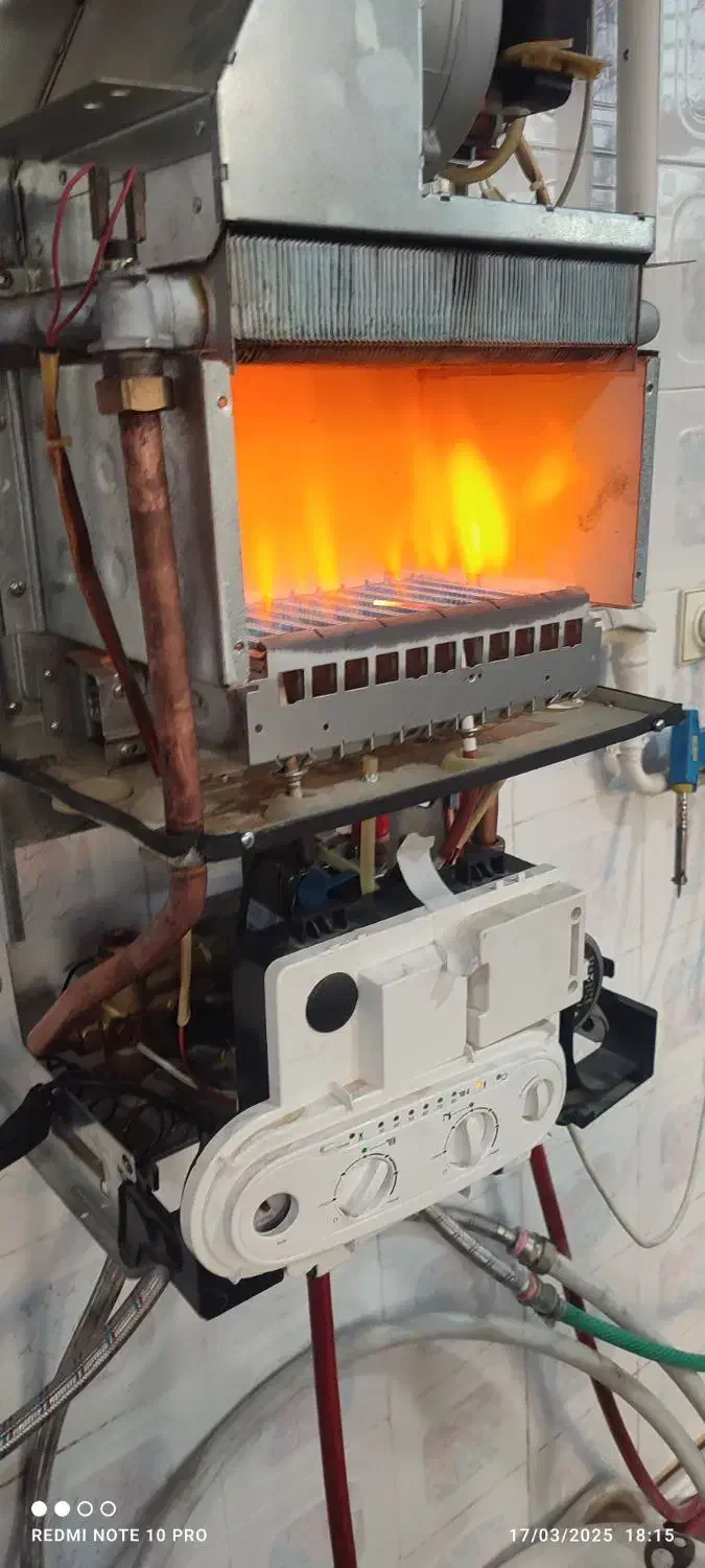 تعمیر و نصب انواع پکیج ایران و خارجی|آبگرمکن، پکیج، شوفاژ|سهند, |دیوار