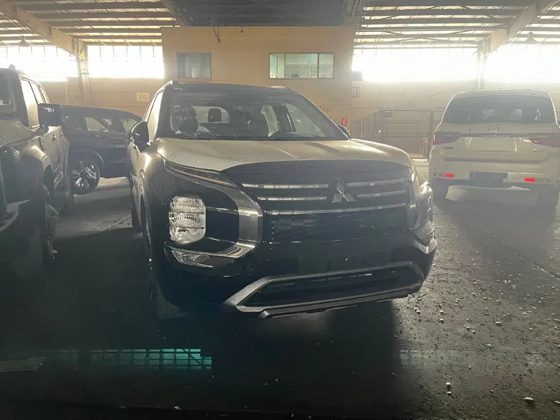 اوتلندر ۲۰۲۶H سفید و مشکی فول|خودرو سواری و وانت|اهواز, اهواز|دیوار