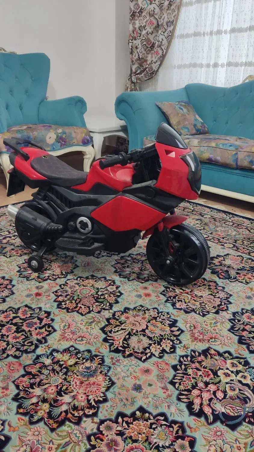 موتور شارژی درحد نو|اسباببازی|تنکابن, |دیوار