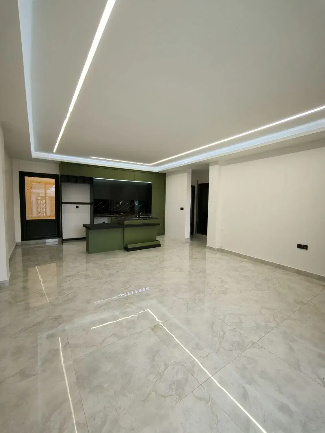 ویلا شهرکی 200متر بنا122متر خشکبیجار/آناملک/کد820|فروش خانه و ویلا|رشت, گلباغ نماز|دیوار