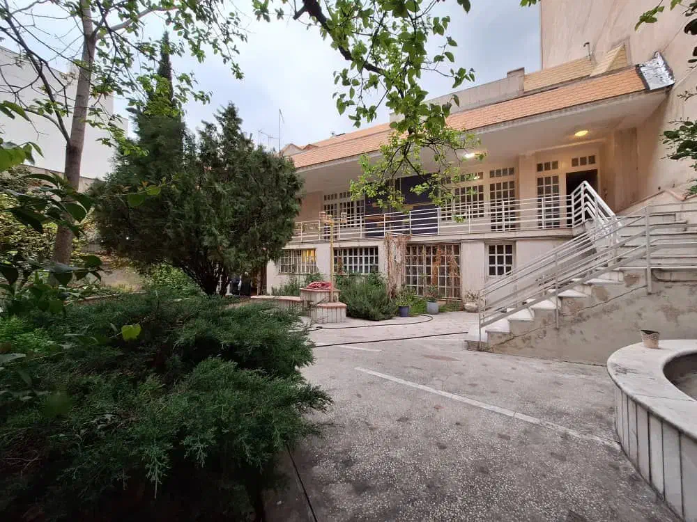 جردن / ۷۰۰ متر ویلائی|اجارهٔ دفتر کار، اتاق اداری، مطب|تهران, جردن|دیوار