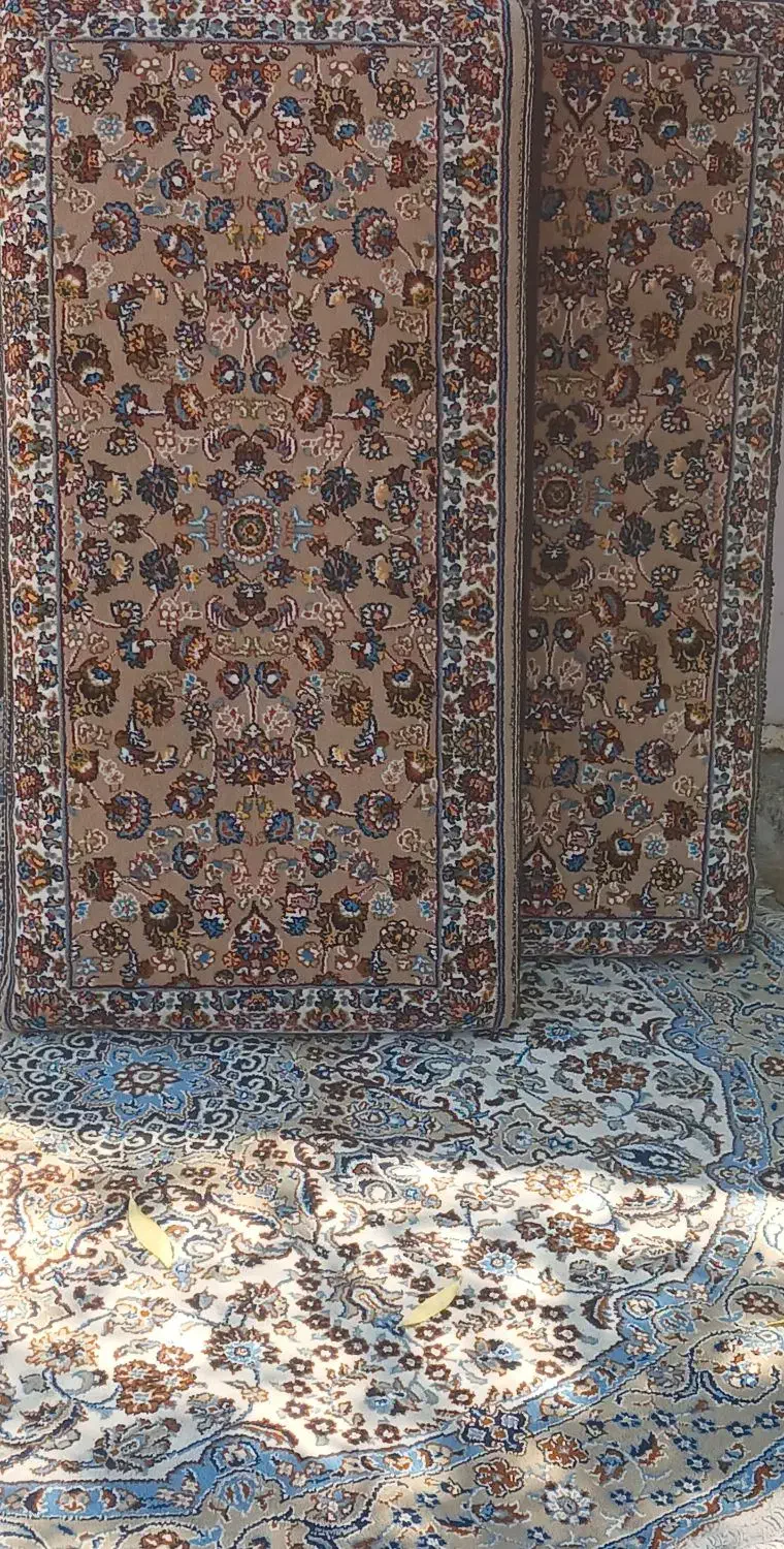 ۴ تا پشتی با قیمتی مناسب به فروش میرسد|پشتی|تاکستان, |دیوار