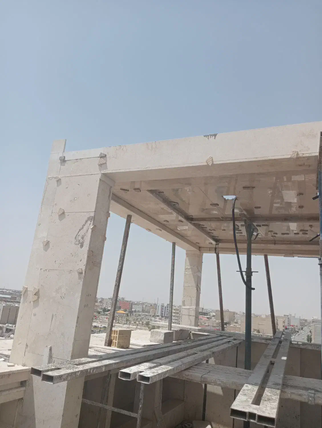 اجرای کاشیکاری و سرامیک|خدمات پیشه و مهارت|امیدیه, |دیوار