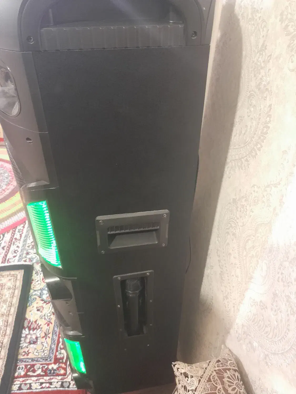 اسپیکر تکی سالم نونو بزرگ|سیستم صوتی خانگی|تبریز, |دیوار