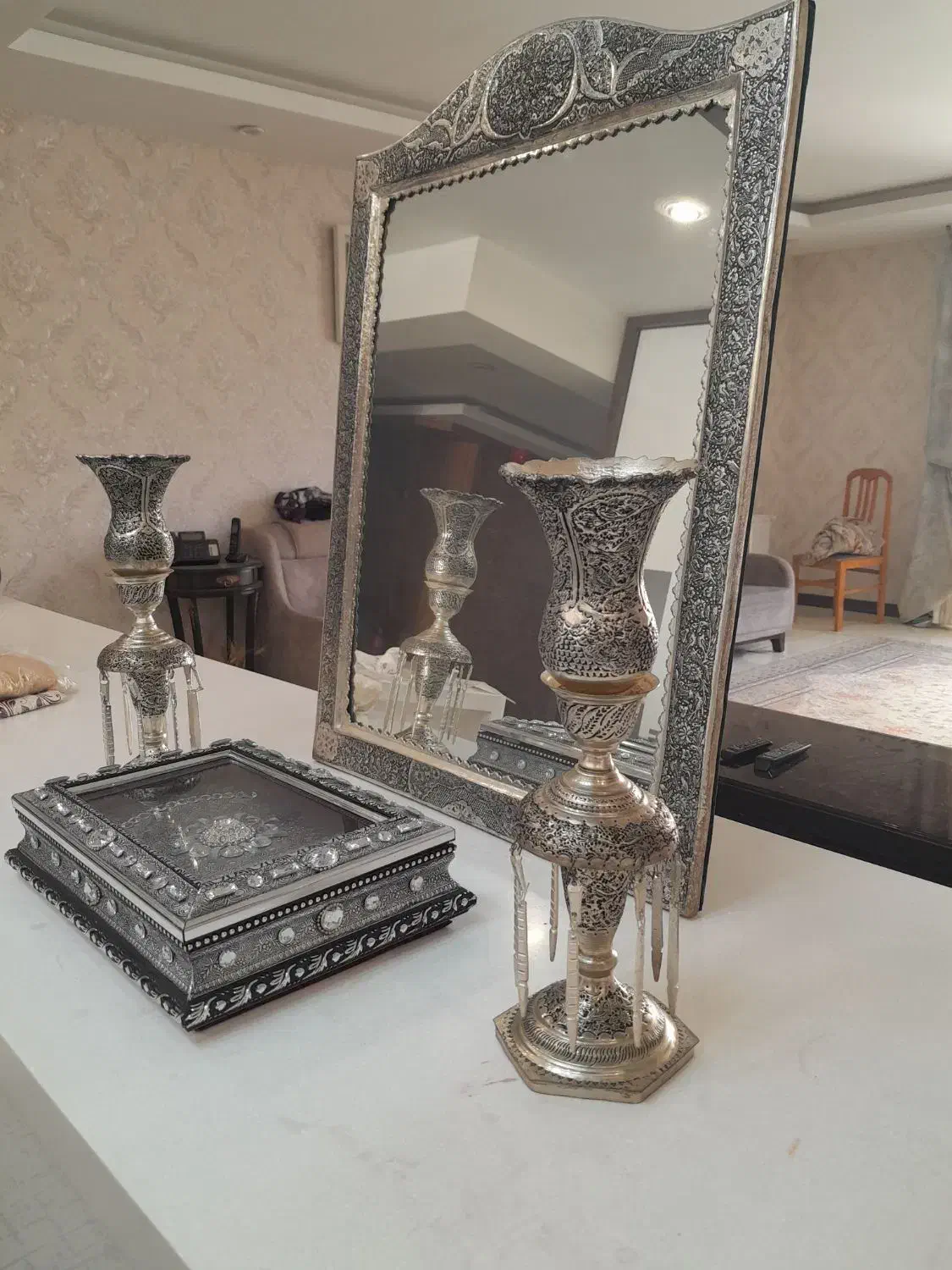 اینه و شمعدان|کلکسیون اشیاء عتیقه|اصفهان, مهدی آباد|دیوار