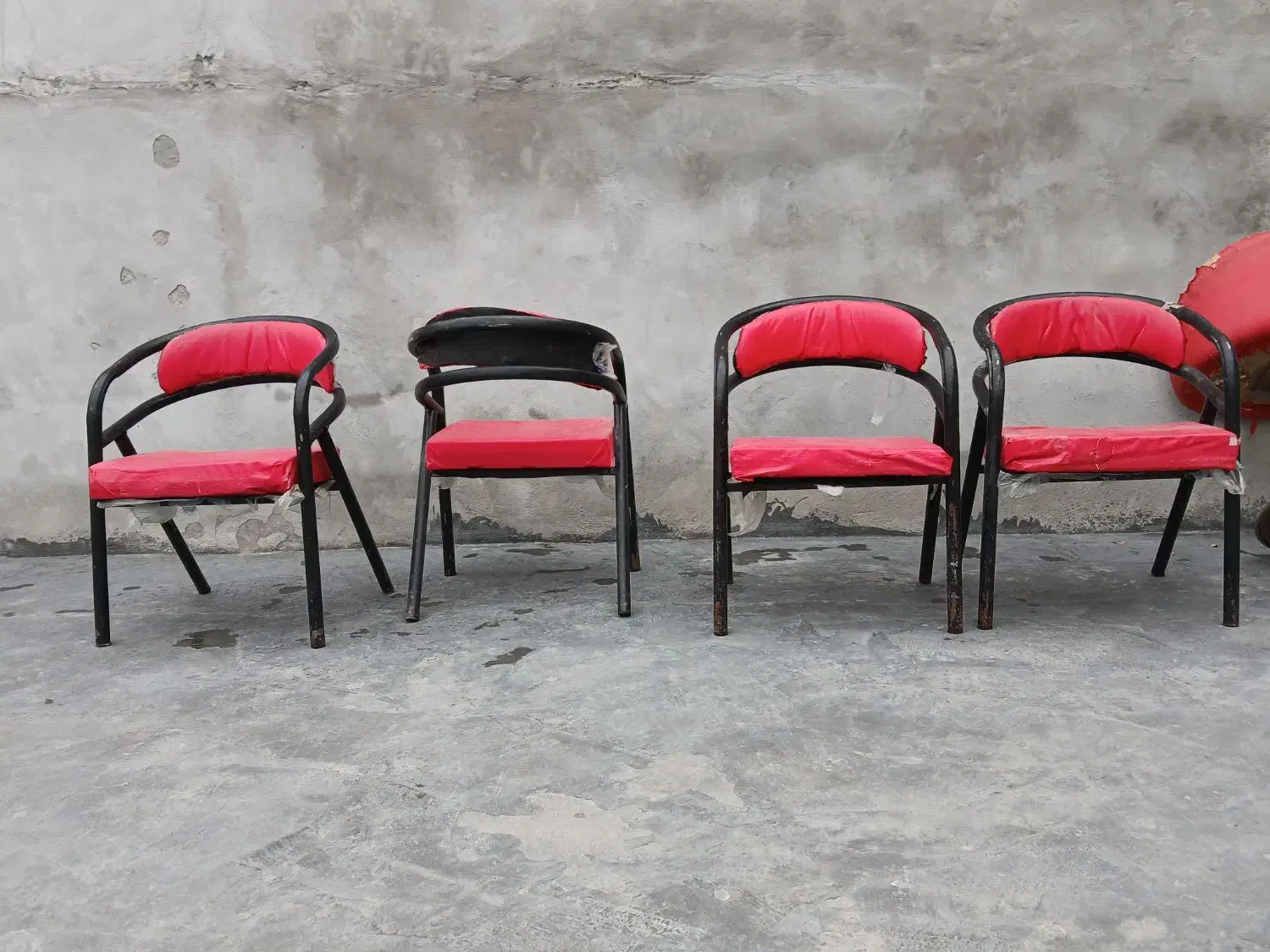 صندلی مجلسی|صندلی و نیمکت|دهدشت, |دیوار