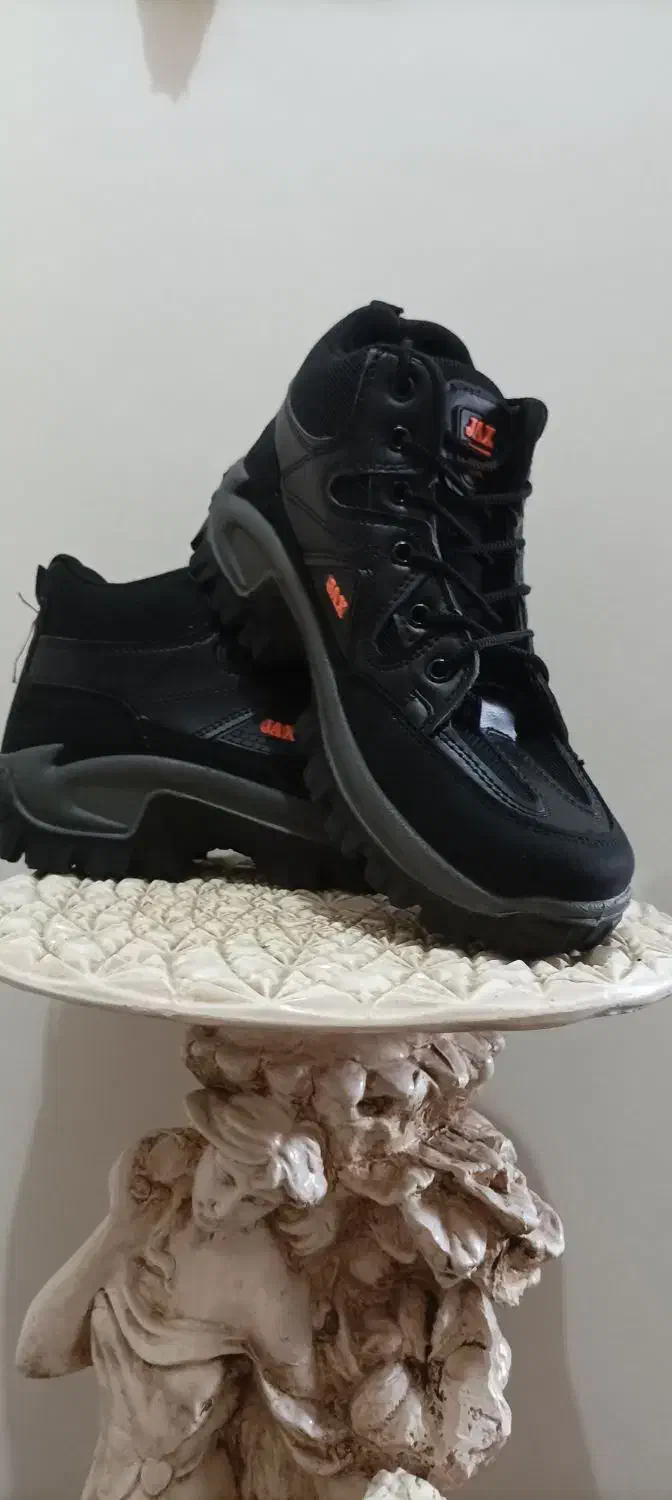 کفش جکس ۴۲ چرم اصل مخصوص باران و برف|کیف، کفش، کمربند|رشت, گلسار|دیوار