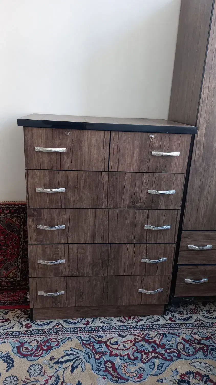 کمد جالباسی و دراور|جاکفشی، کمد، دراور|قم, امامزاده ابراهیم|دیوار