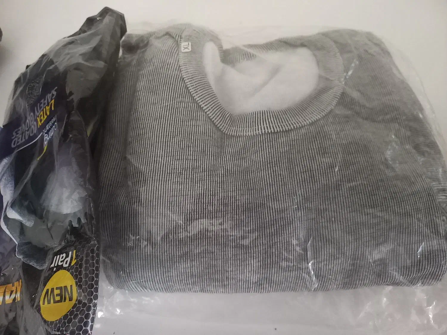 لواز کار|کیف، کفش، کمربند|ساوه, |دیوار