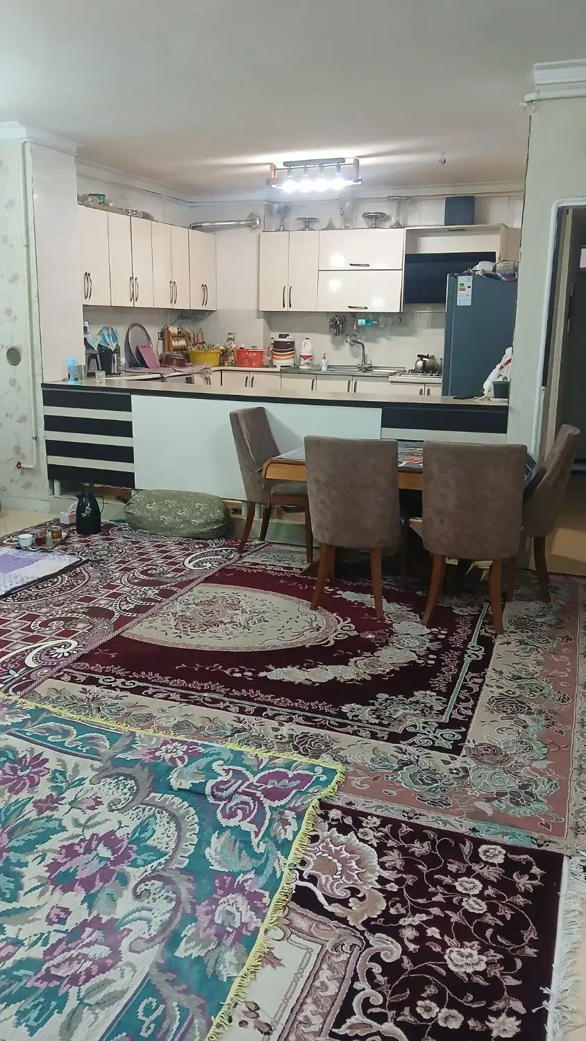 واحد فروشی//سیاوش پرواز|فروش آپارتمان|زاهدان, |دیوار