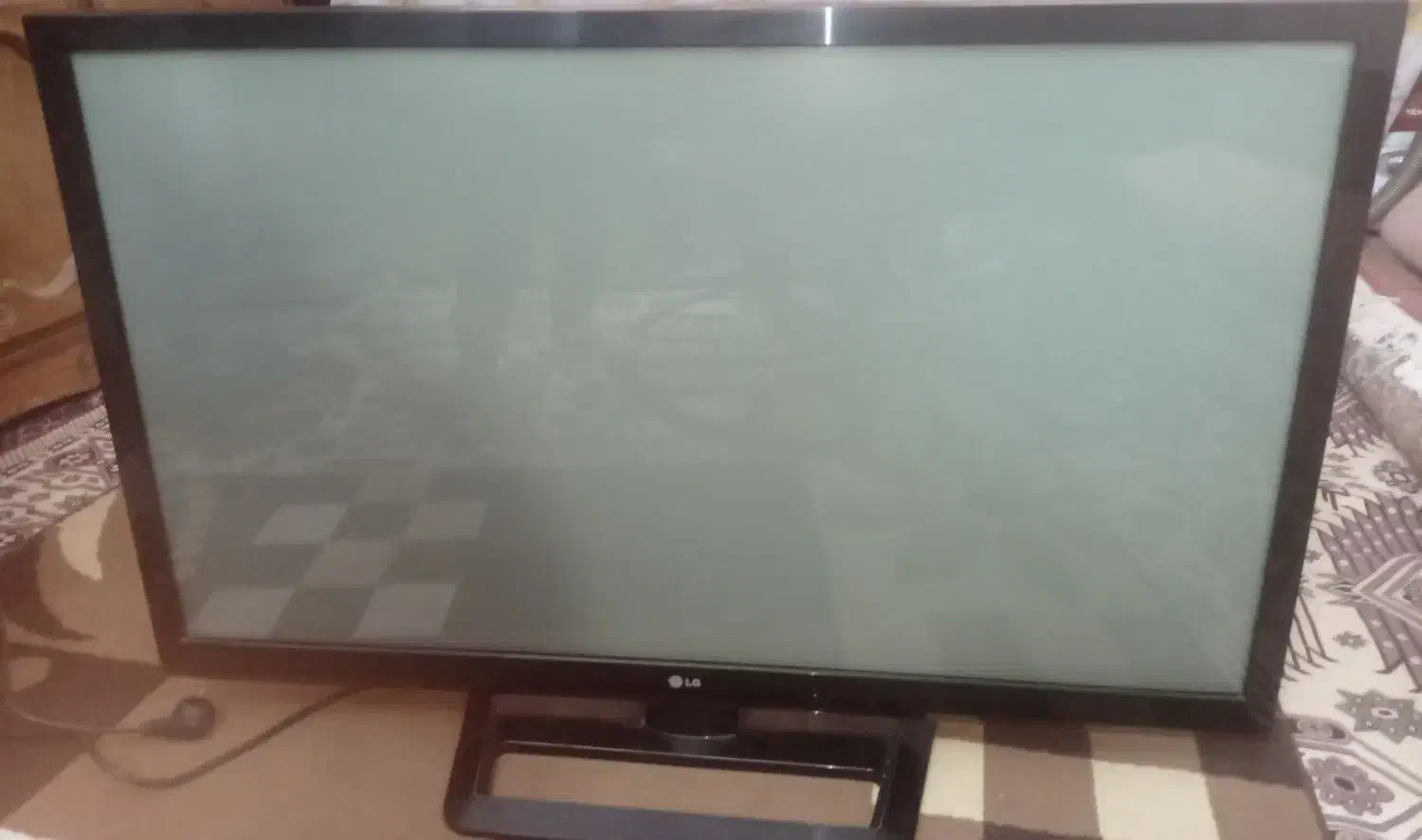 تلویزیون ال سی دی|تلویزیون و پروژکتور|کازرون, |دیوار