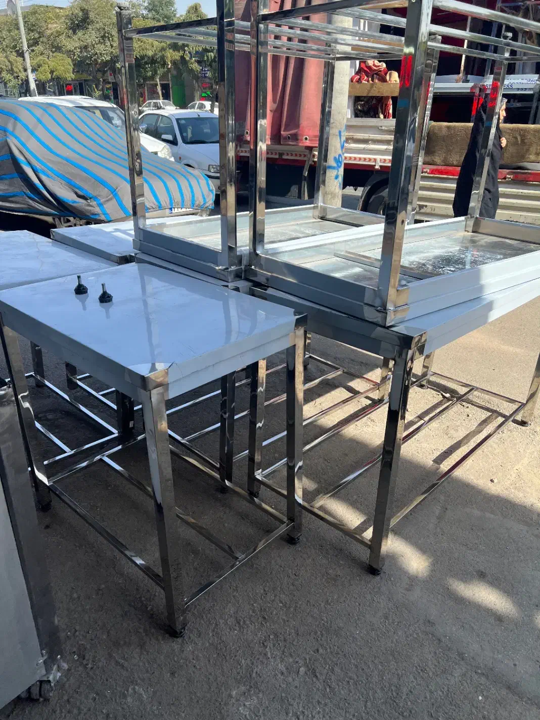 میز قنادی|کافی‌شاپ و رستوران|مشهد, توس (بلوار توس)|دیوار