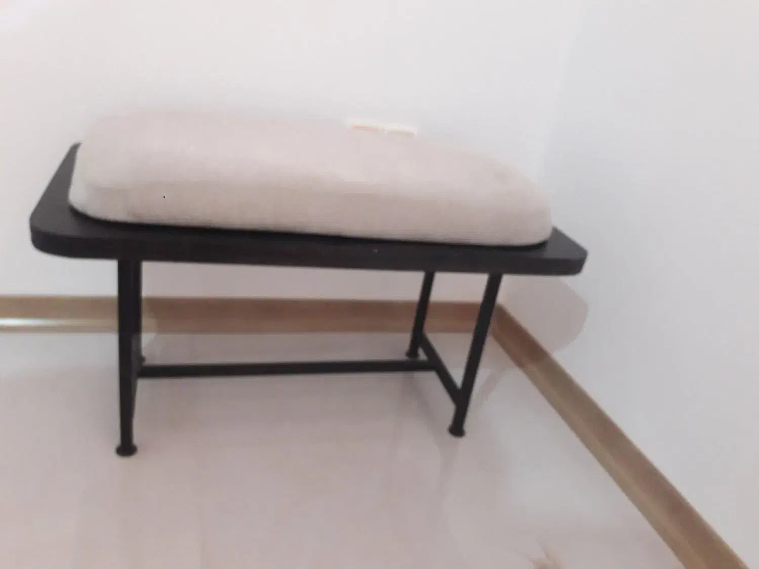 نیمکت|صندلی و نیمکت|قزوین, |دیوار