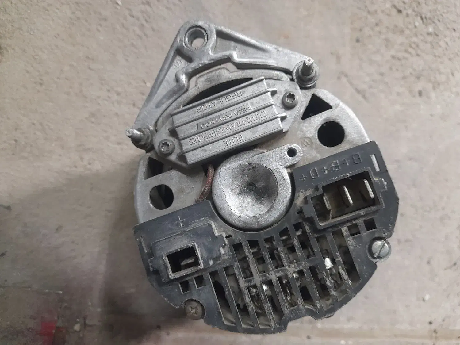 دینام پیکان استوک یوگوسلاو|قطعات یدکی و لوازم جانبی|سیستان, |دیوار