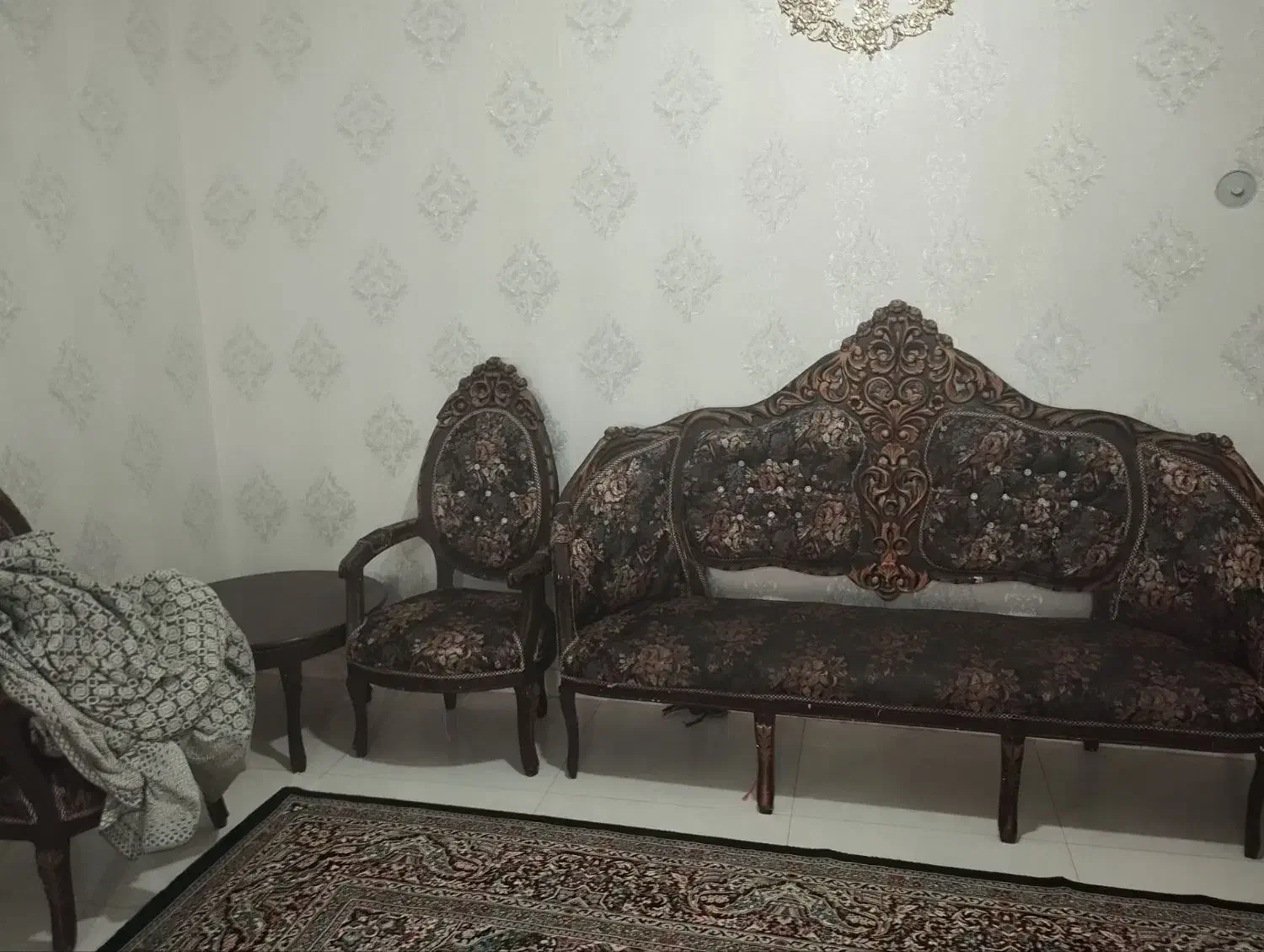 مبل سلطنتی با چوب گردو|مبلمان خانگی و میز عسلی|اسدآباد, |دیوار