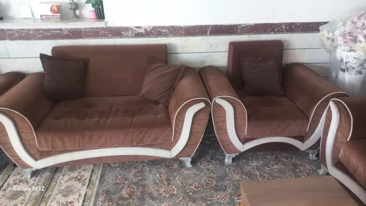 مبل ده نفره درحدنو|مبلمان خانگی و میز عسلی|تربتحیدریه, حسنی بالا|دیوار