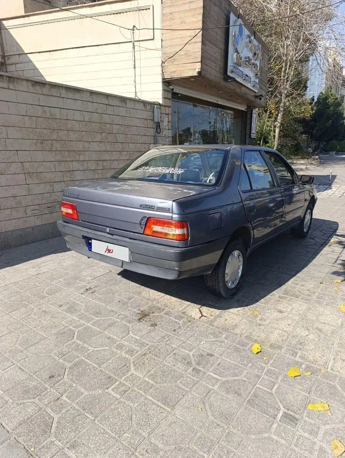 پژو مدل 93 دوگانه فابریک|خودرو سواری و وانت|شیراز, شهرک والفجر|دیوار