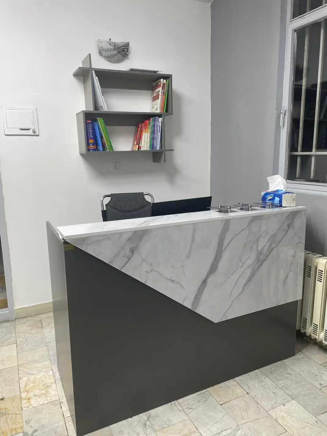 اجاره یک اتاق از یک آموزشگاه زبان|اجارهٔ کوتاهمدت دفتر کار و فضای آموزشی|تهران, دردشت|دیوار