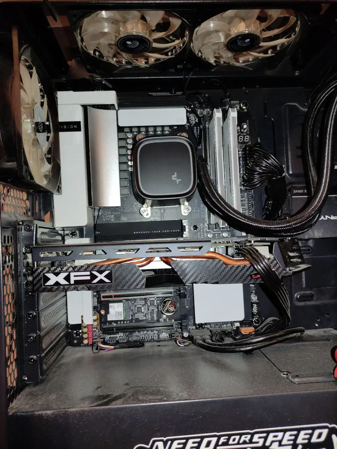 میز و کیس گیمینگ و رندرینگ|رایانه رومیزی|تهران, بهداشت|دیوار