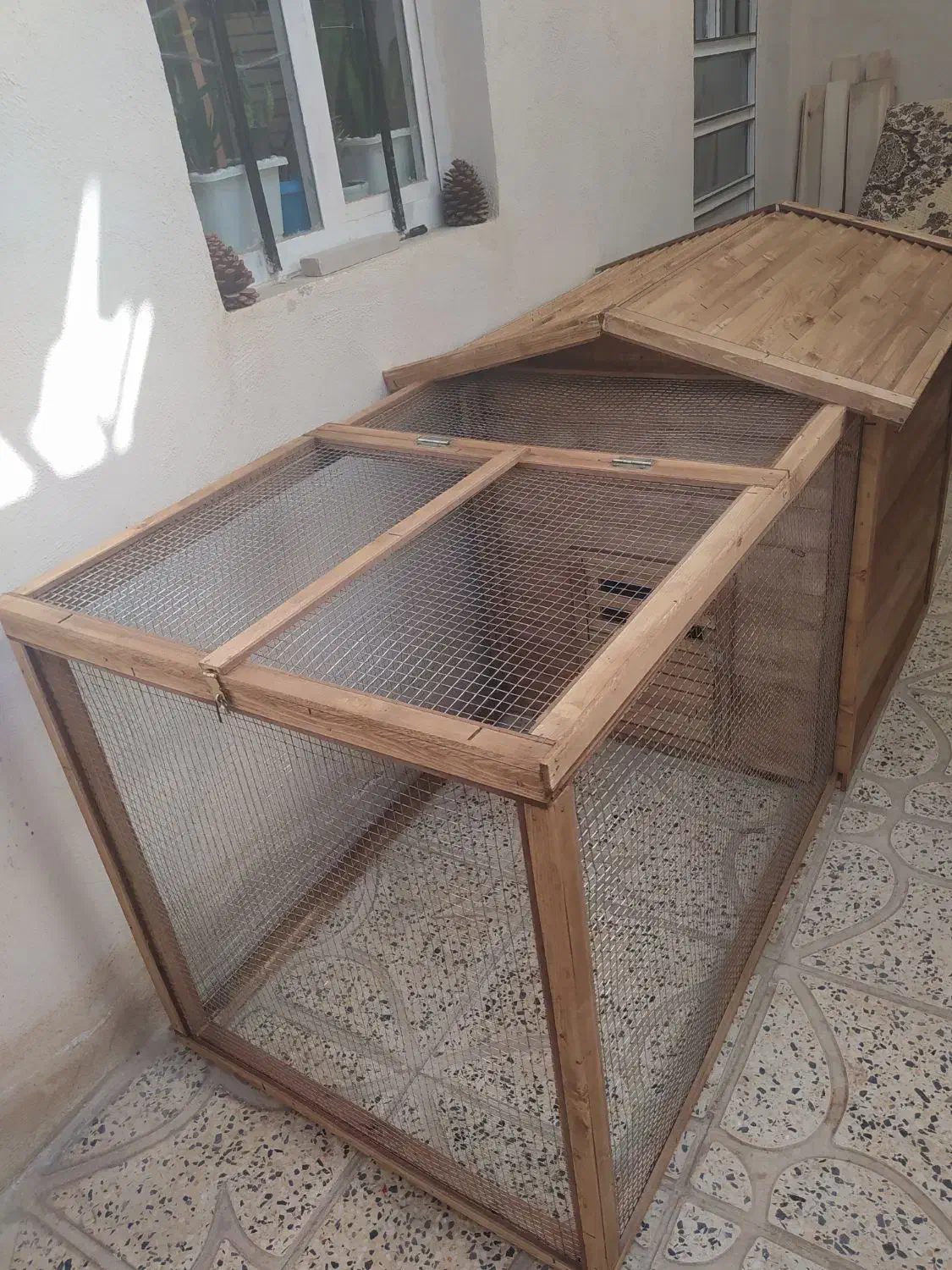 ساخت وسایل چوبی و قفسه حیوانات|لوازم جانبی حیوانات|کرمانشاه, |دیوار