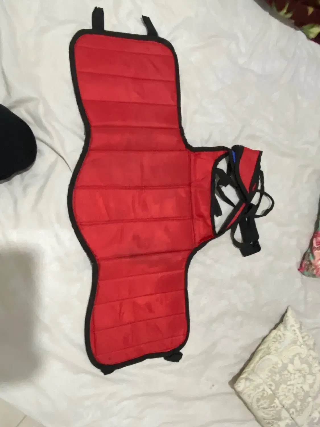 هوگو|تجهیزات ورزشی|قم, چهل درخت‎|دیوار