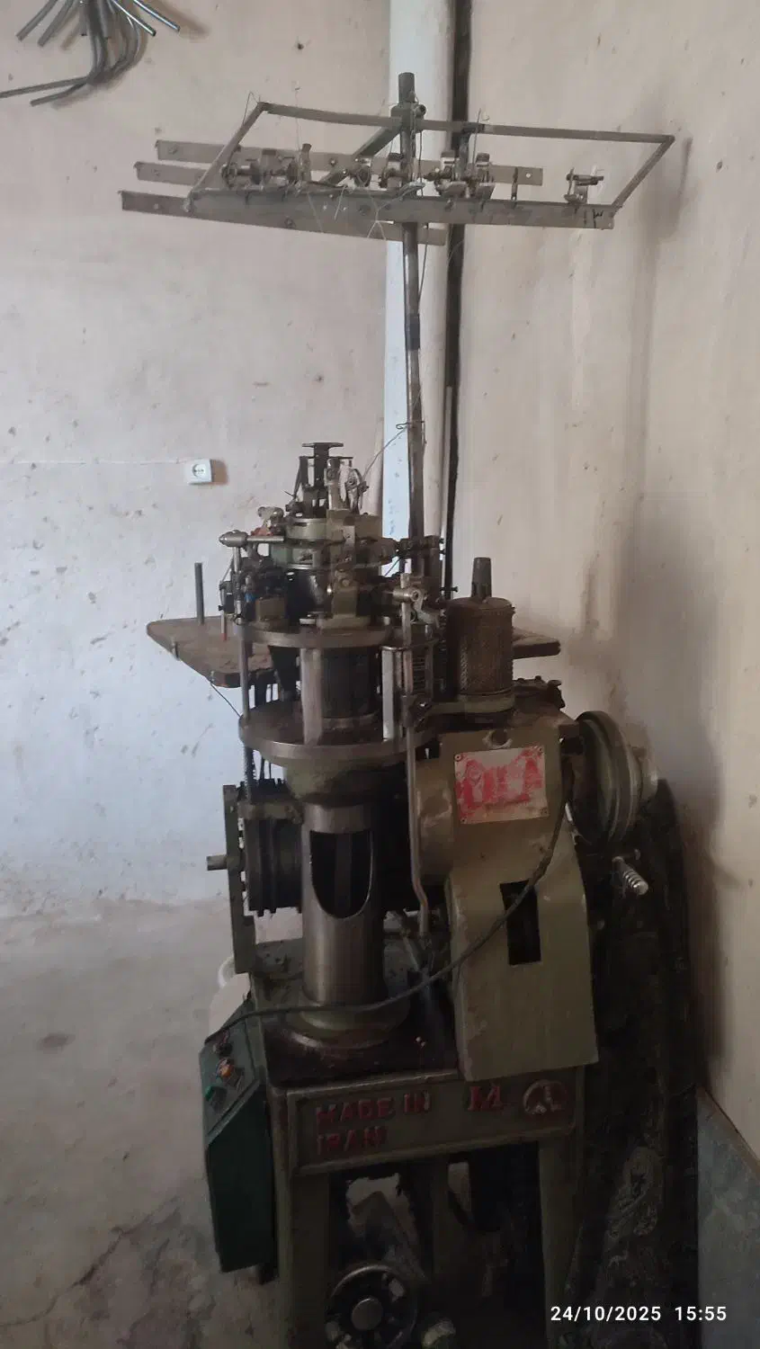 دستگاه جوراب بافی مکانیکی|چرخ خیاطی و ریسندگی|کبودرآهنگ, |دیوار