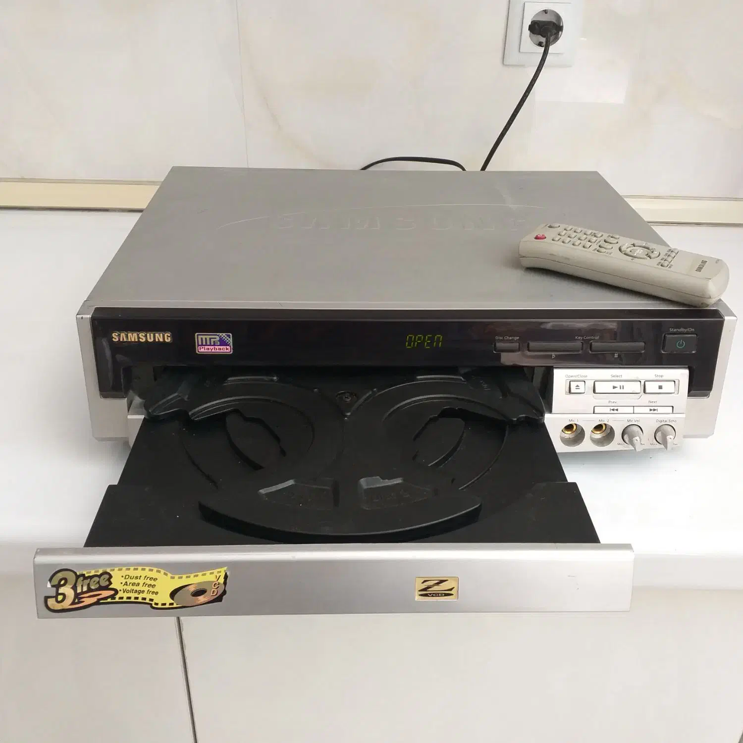 دستگاه دیجیتال پخش ویدئو|پخشکننده DVD و ویدیو|سبزوار, امیر کبیر|دیوار