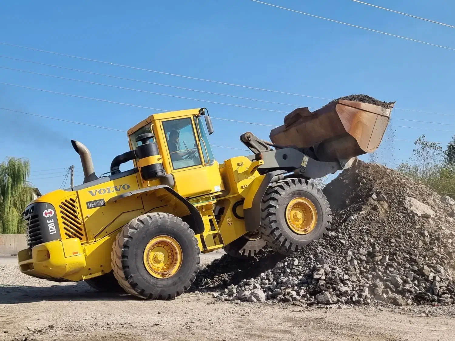 لودر120e L ولوو|خودرو سنگین|تهران, آجودانیه|دیوار